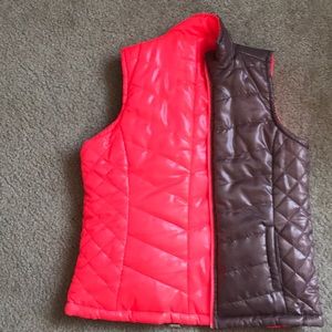 Orange/brown reversible vest with pockets